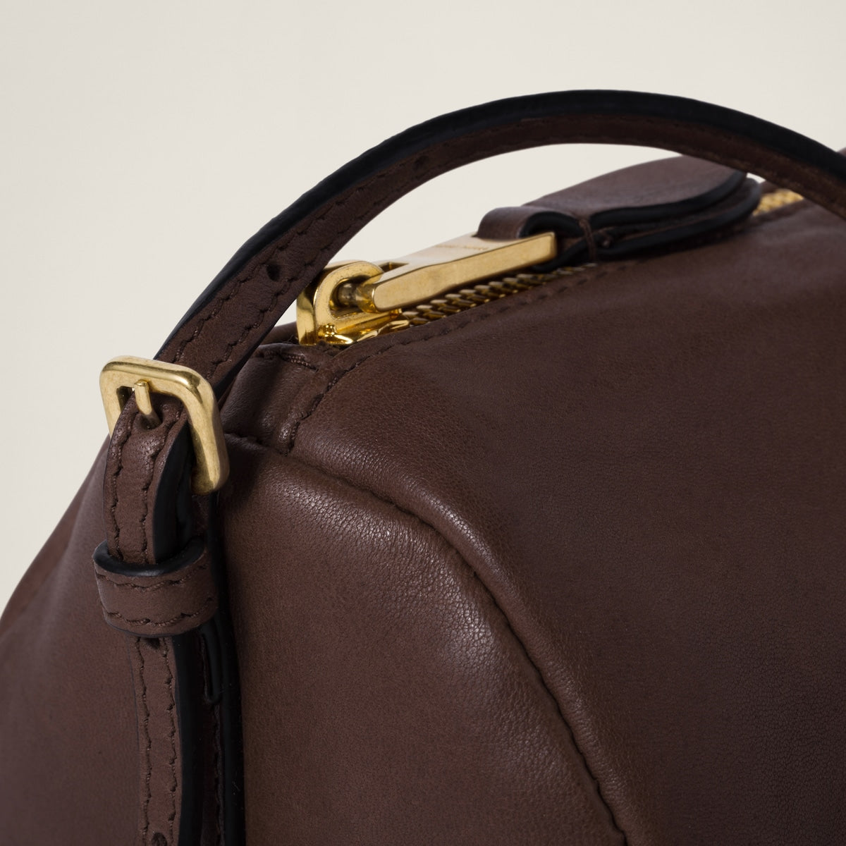 MM Viral Bowling Pouch