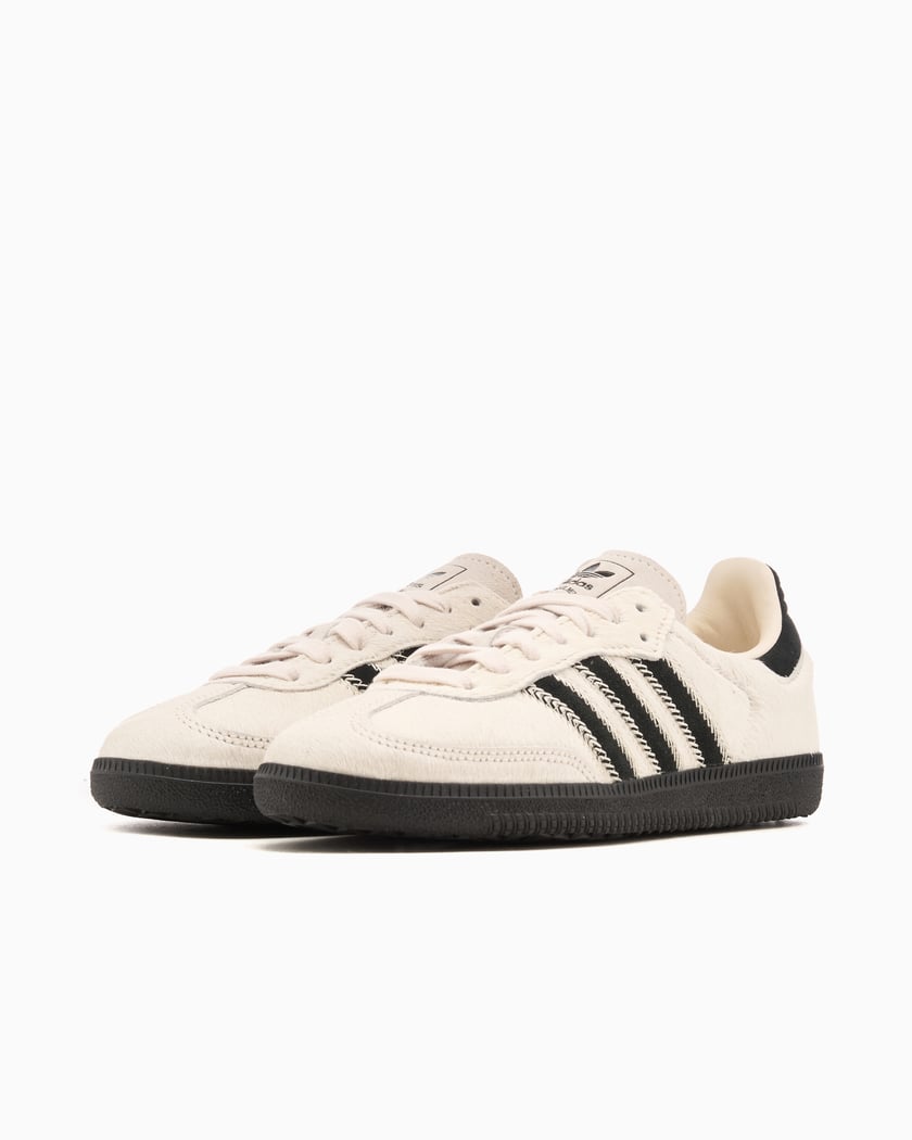 Samb-a Wonder White Black Pony Viral Shoes