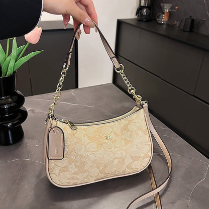 CH Teri Viral Shoulder Bag (With logo)